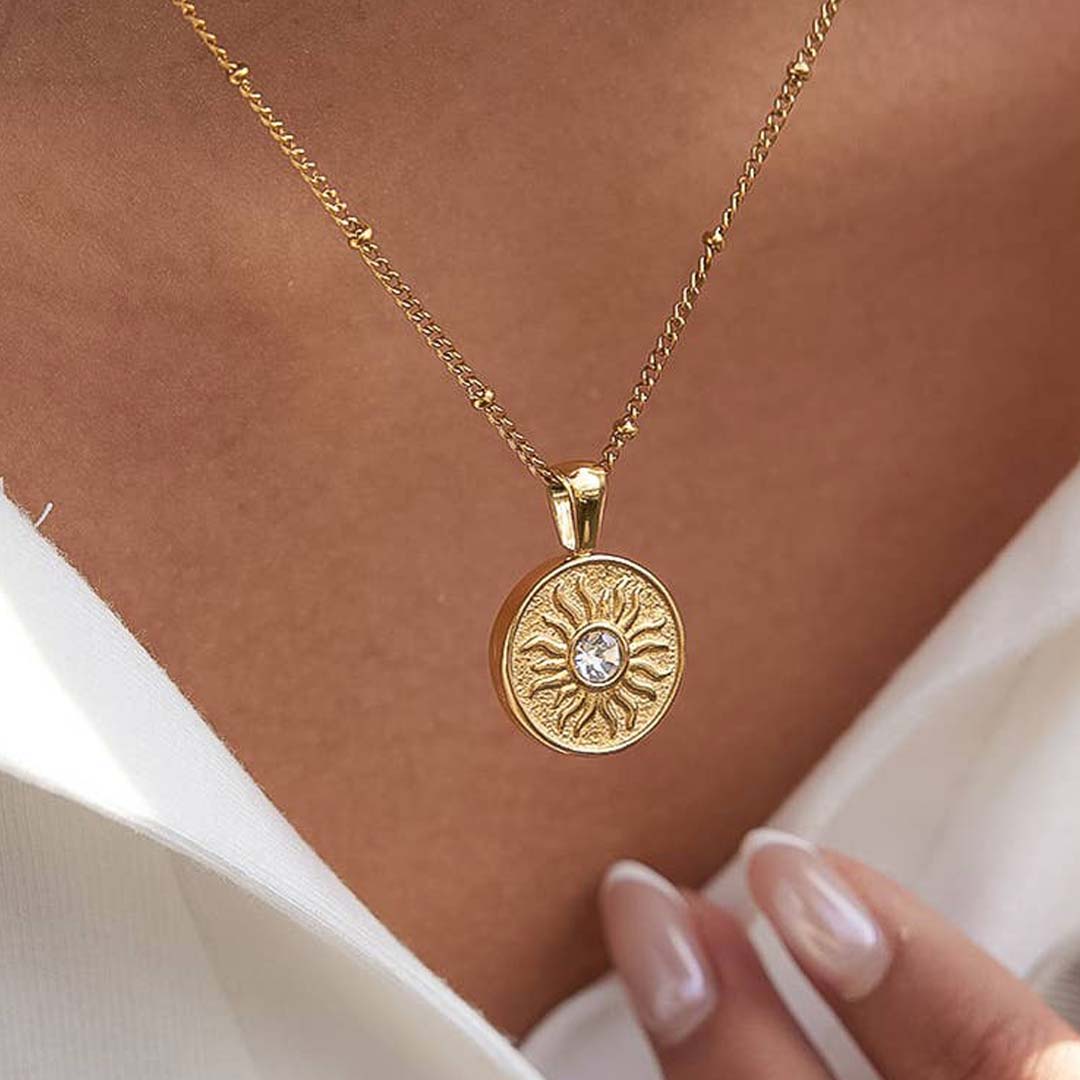 Starla Sun Medallion Necklace | 14k Gold