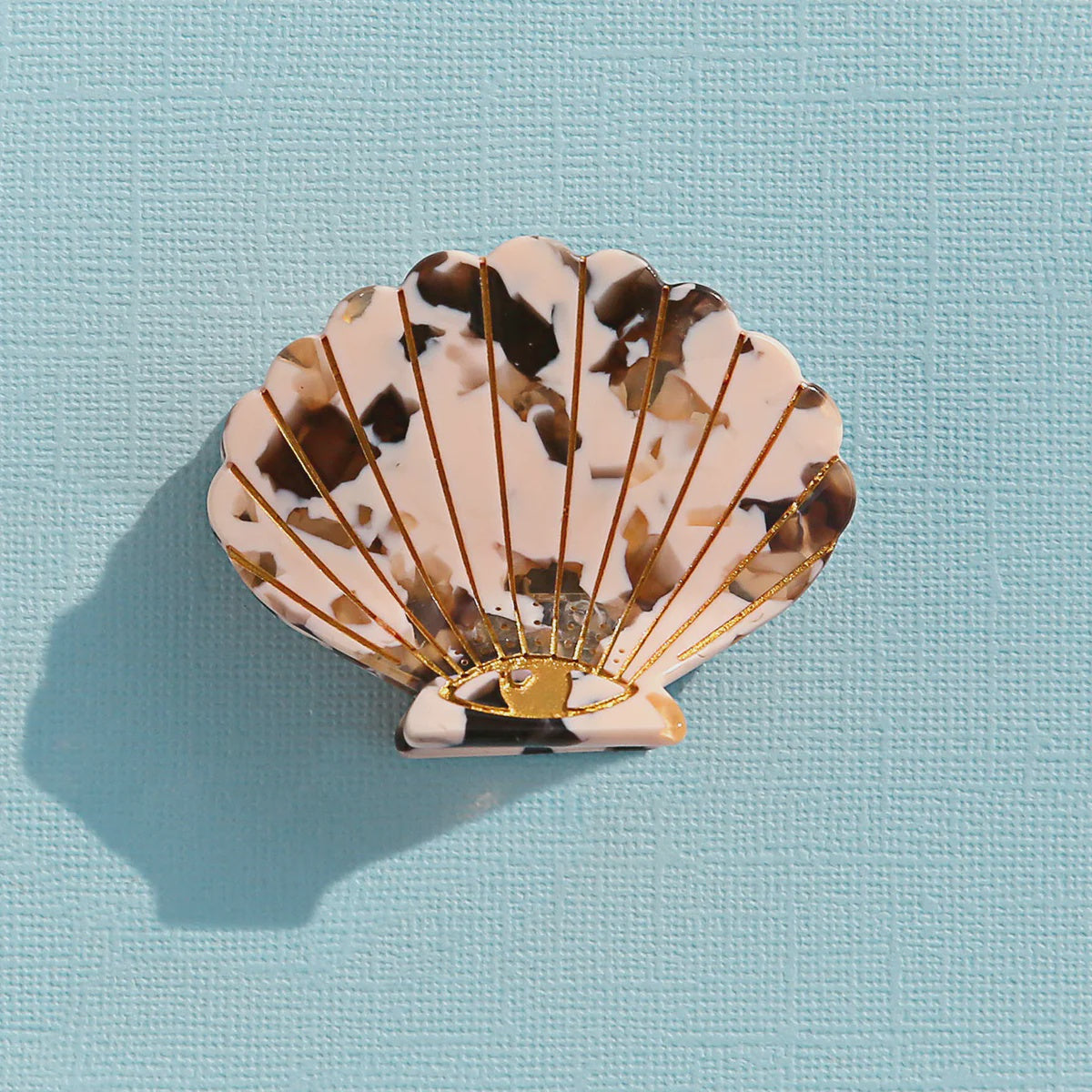 Marbel Shell Clip