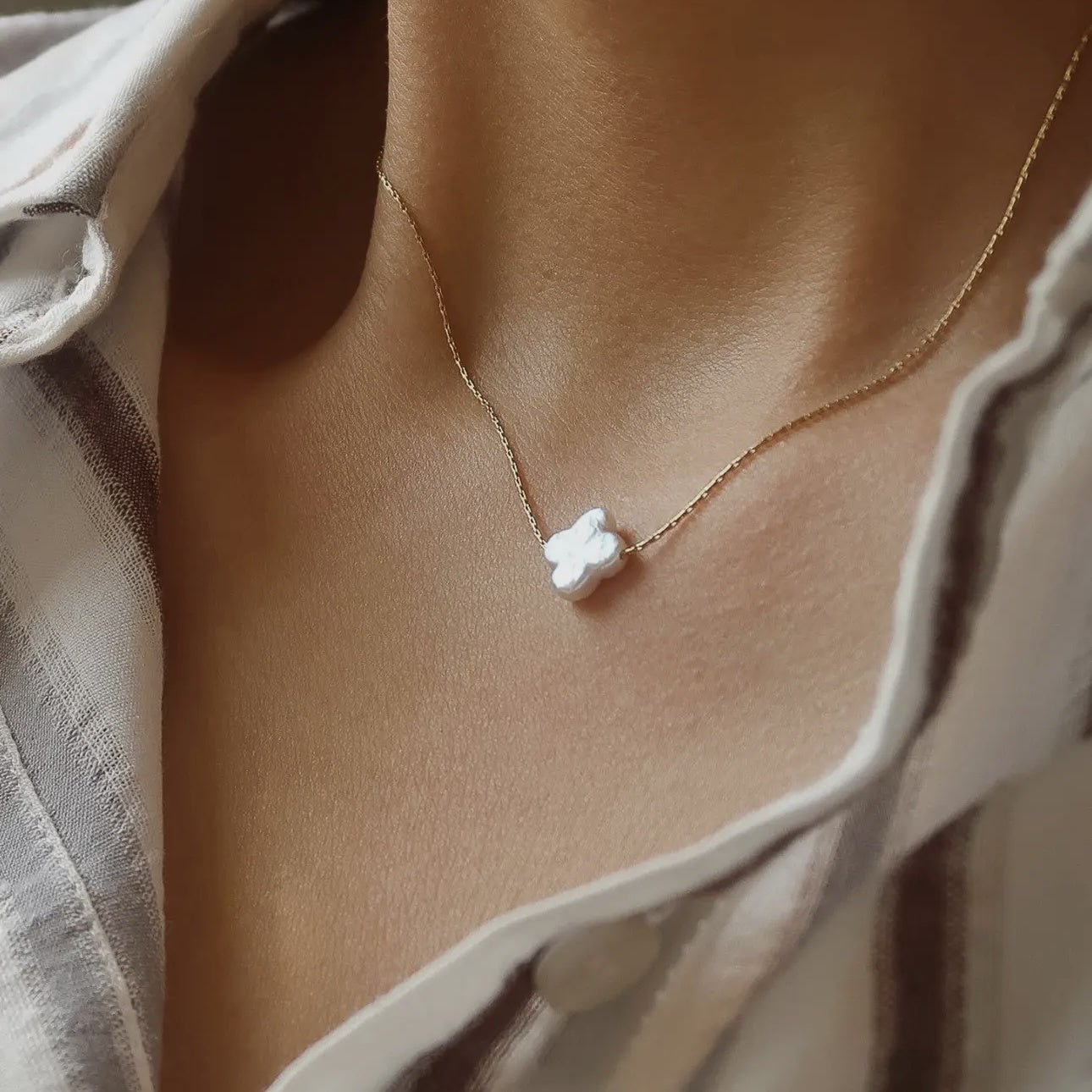 Clover Freshwater Pearl 18K Gold Non-Tarnish Necklace | Yellow Gold, Clover