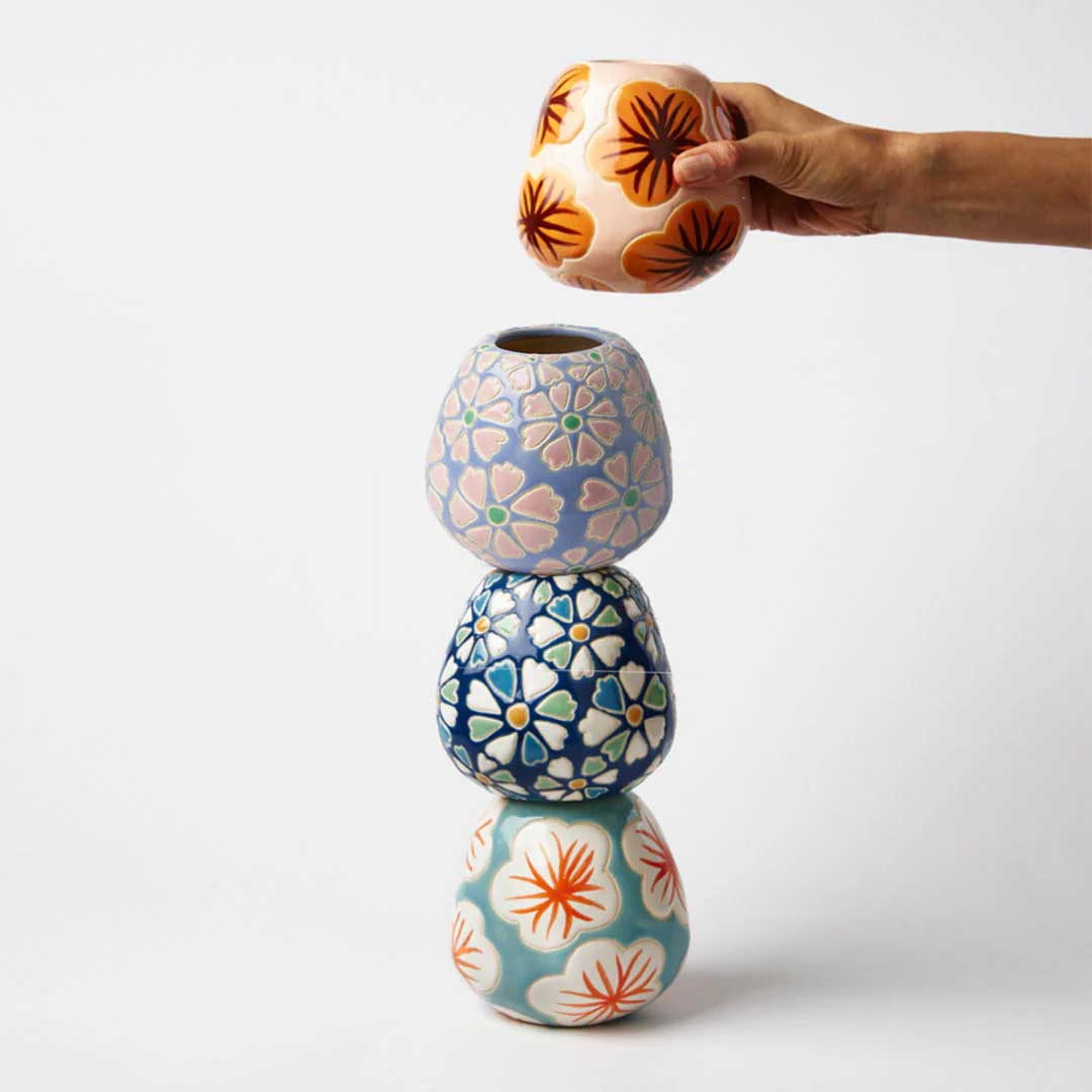 Pollen Burnt Hibiscus Vase