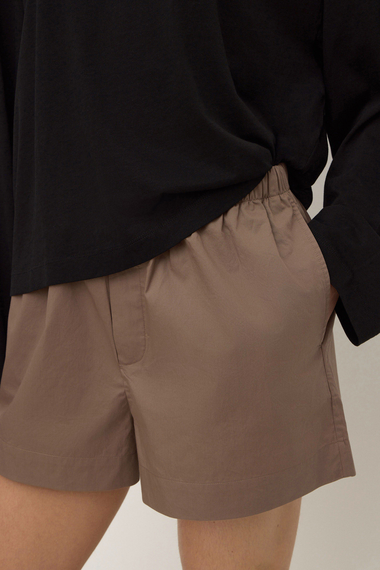 Assembly Label Micha Poplin Short in Dark Sand
