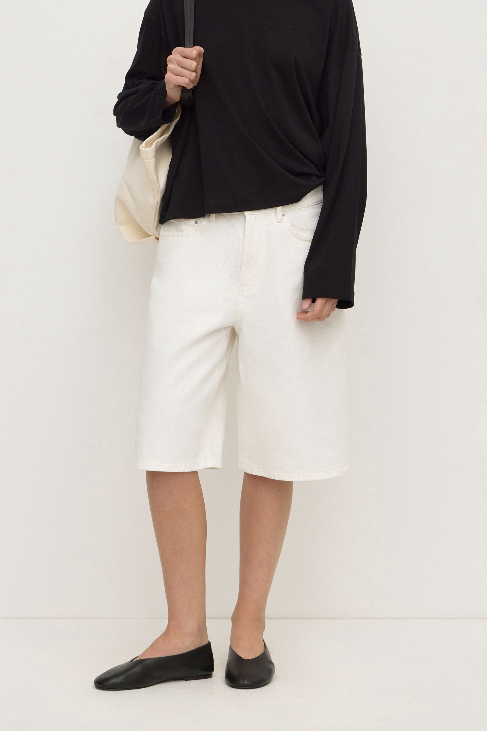 Assembly Label Relaxed Denim Short in Vintage White