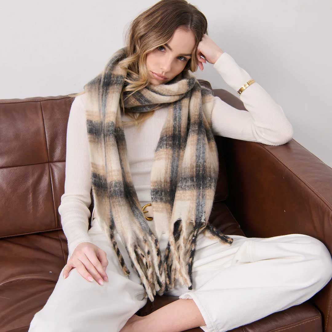 Elena Checkered Fluffy Scarf | White