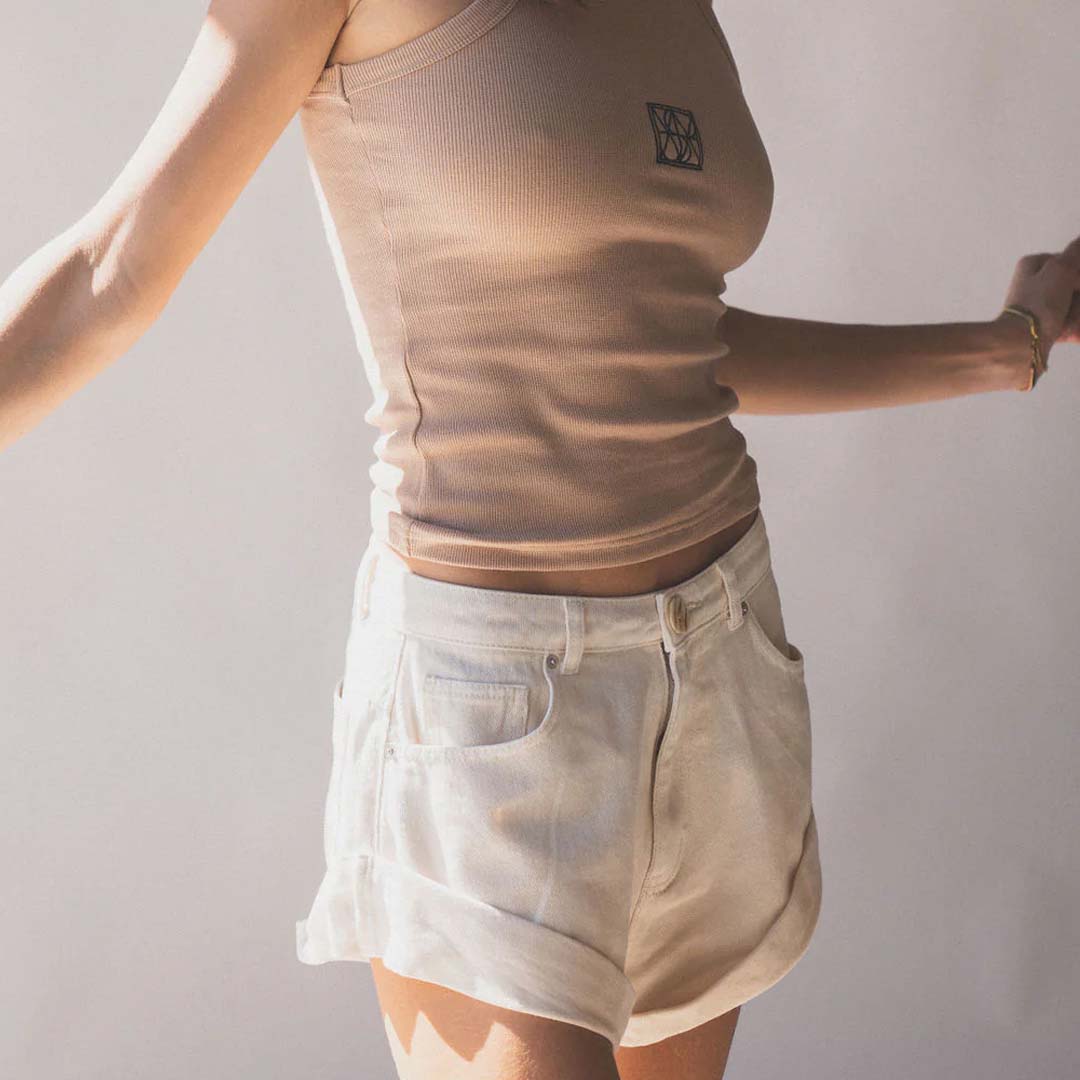 GOLDIE DENIM SHORT | CREAM