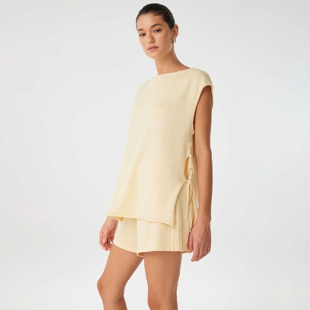 Poppy Short | Butter