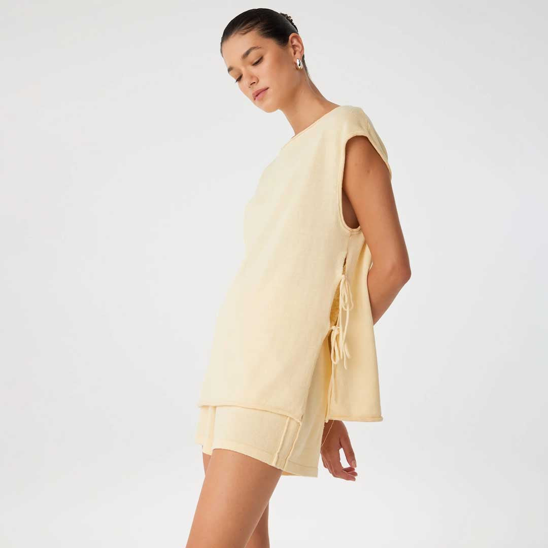 Poppy Short | Butter