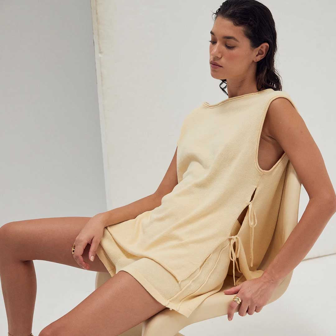Poppy Short | Butter