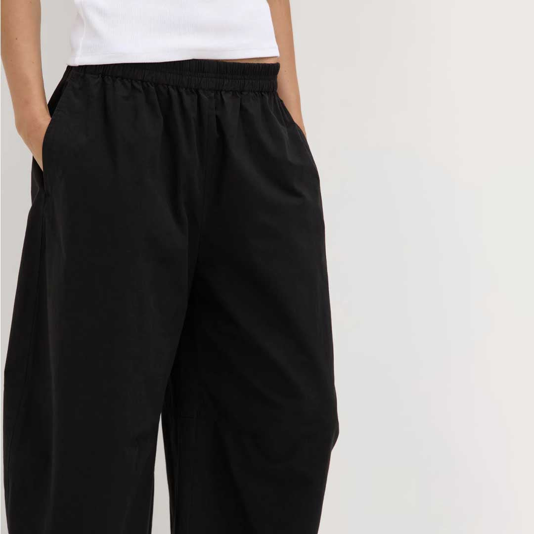 Lola Barrel Pant | Black