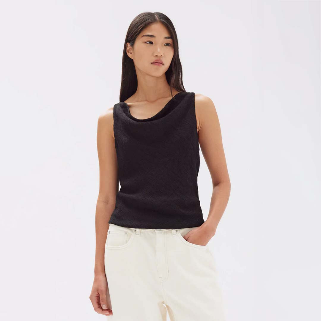 REIGN TEXTURED TOP | BLACK