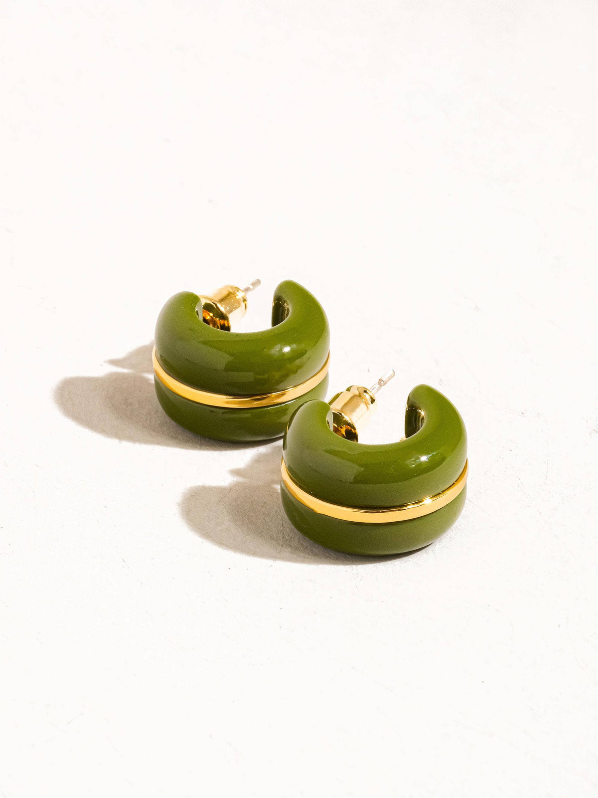 Arlo C Hoop Earring | Beige 18K Gold