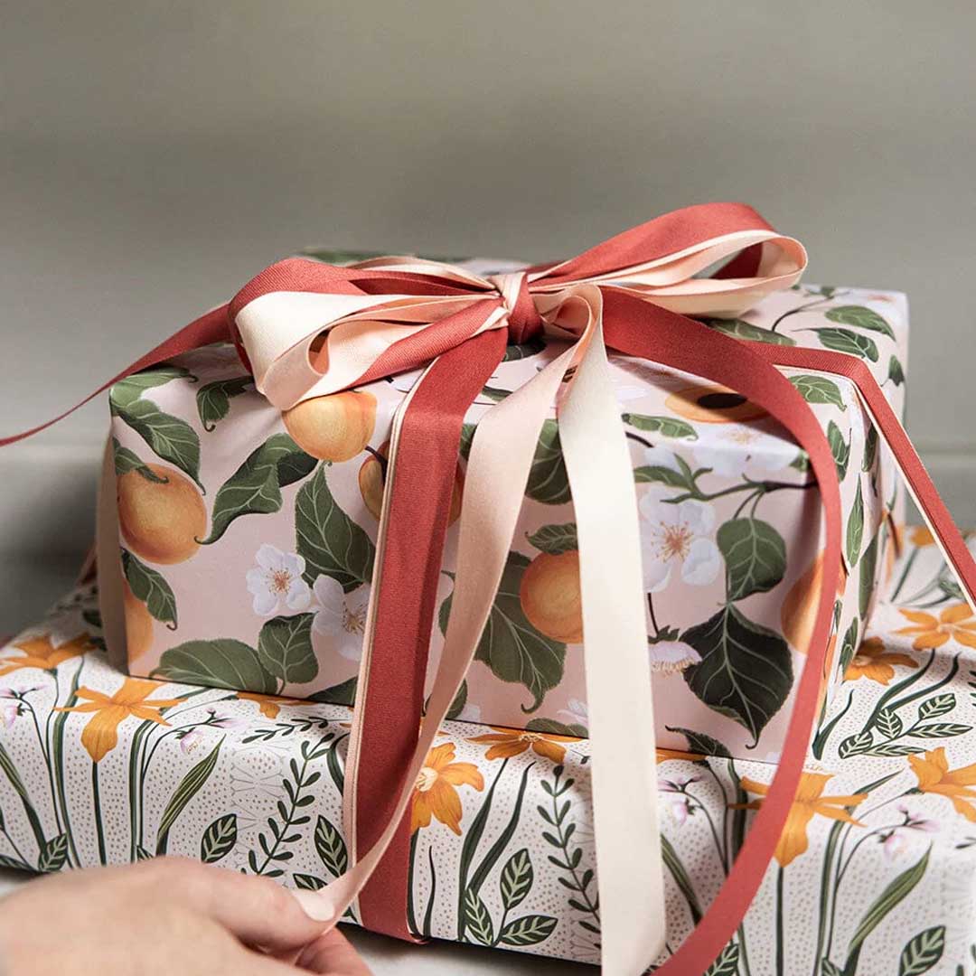 Christmas Gift Wrap Sheet | Peaches + Daffodil