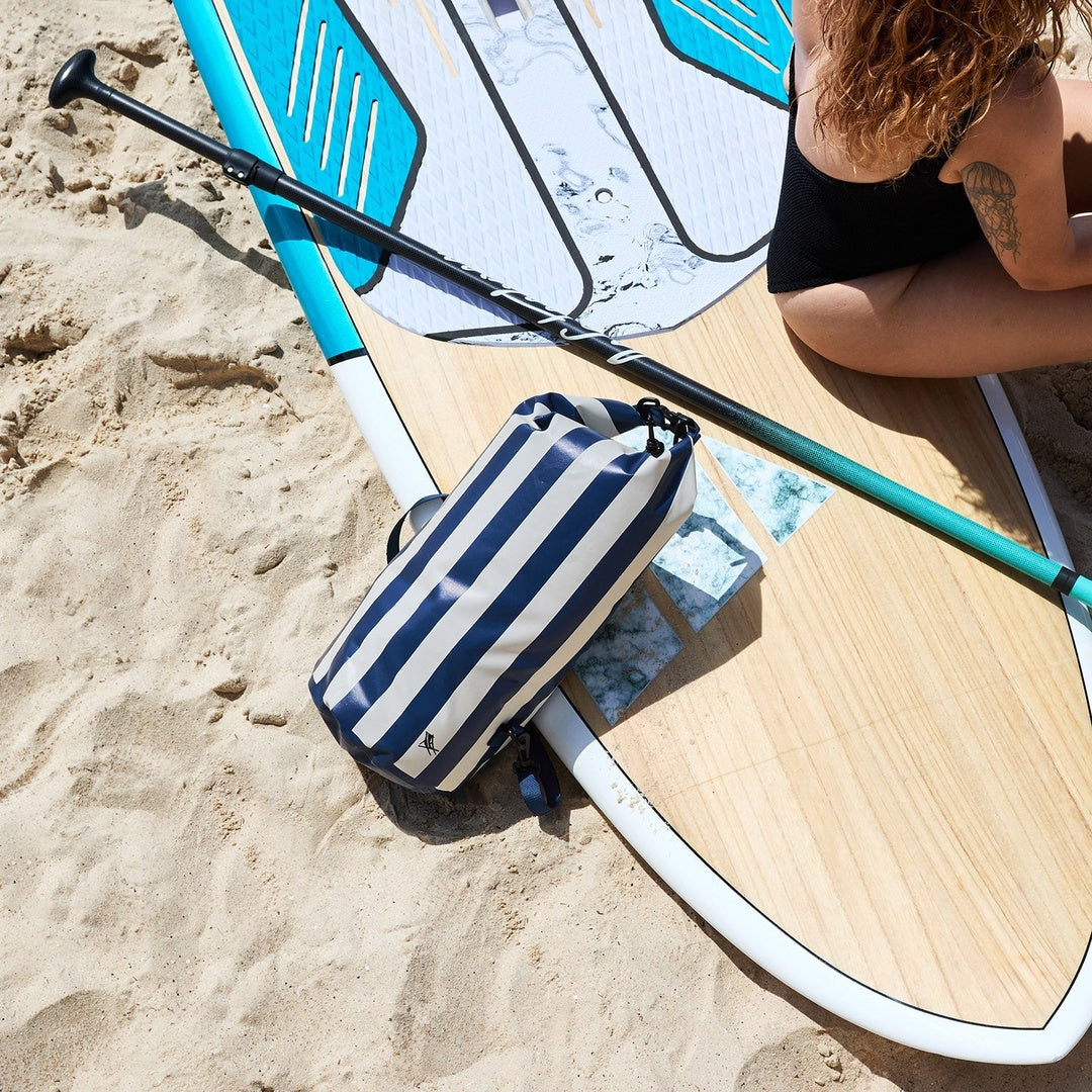 Dry Bag 20L | Whitsunday Blue — supplier scene 4