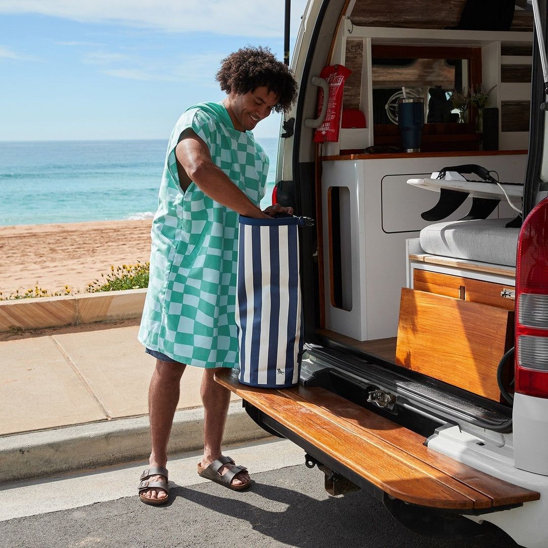 Dry Bag 20L | Whitsunday Blue — supplier scene 5