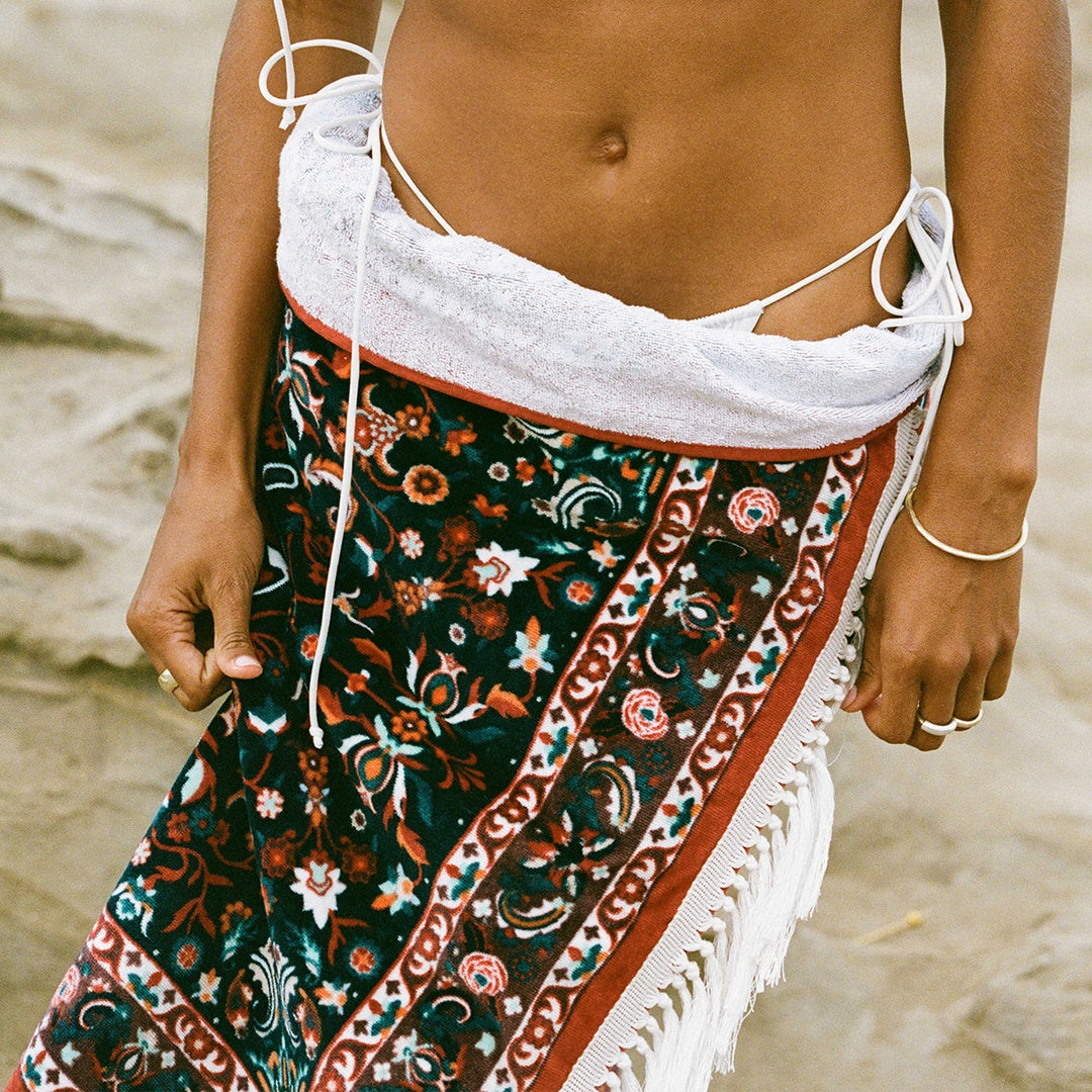 Haven Beach Towel | Burgundy — supplier scene 5