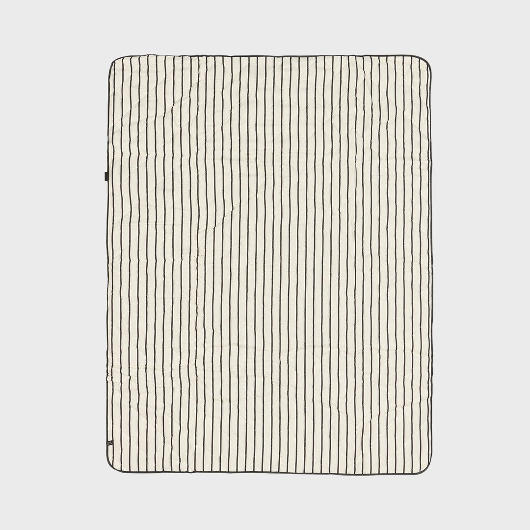 Koko Packable Picnic Blanket | Cream — product view 3
