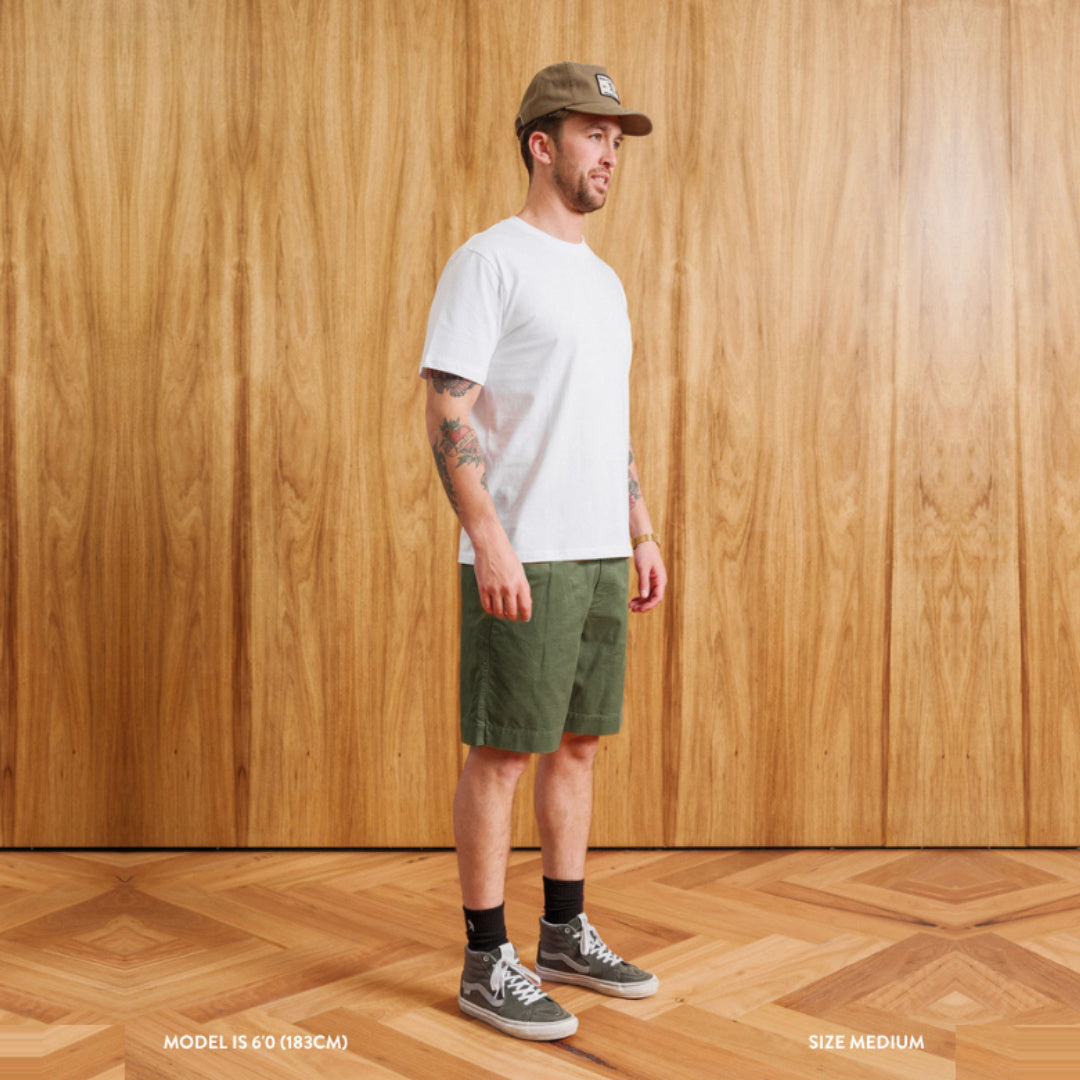 Chad Elastic Waist Relaxed Short | Fatigue — model view with original scene