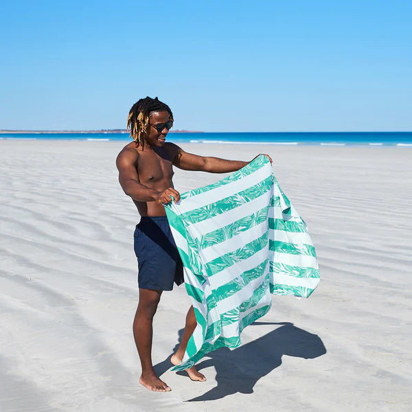 BEACH TOWEL | PALM PARADISE