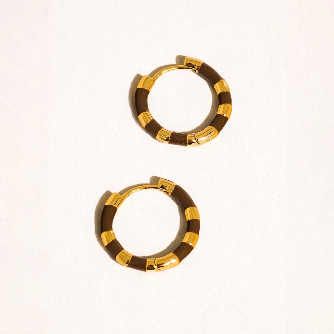 Avielle Vintage Hoop Earring | White 18K Gold