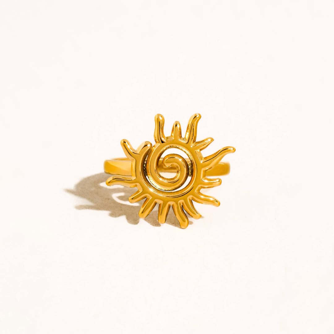 Starwyn Sun Spiral Ring | Yellow Gold