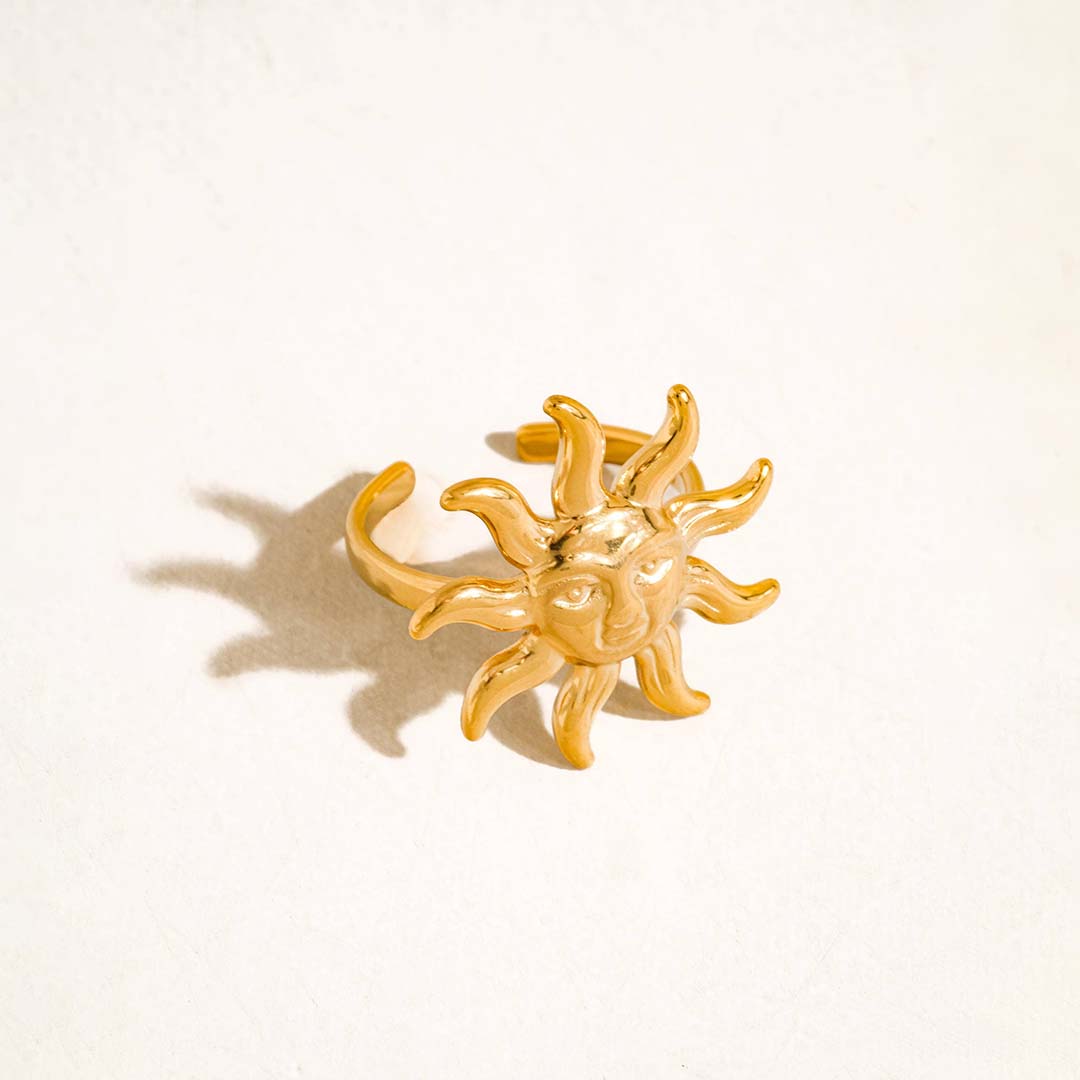 Solstice Sun Statement Ring | Yellow Gold