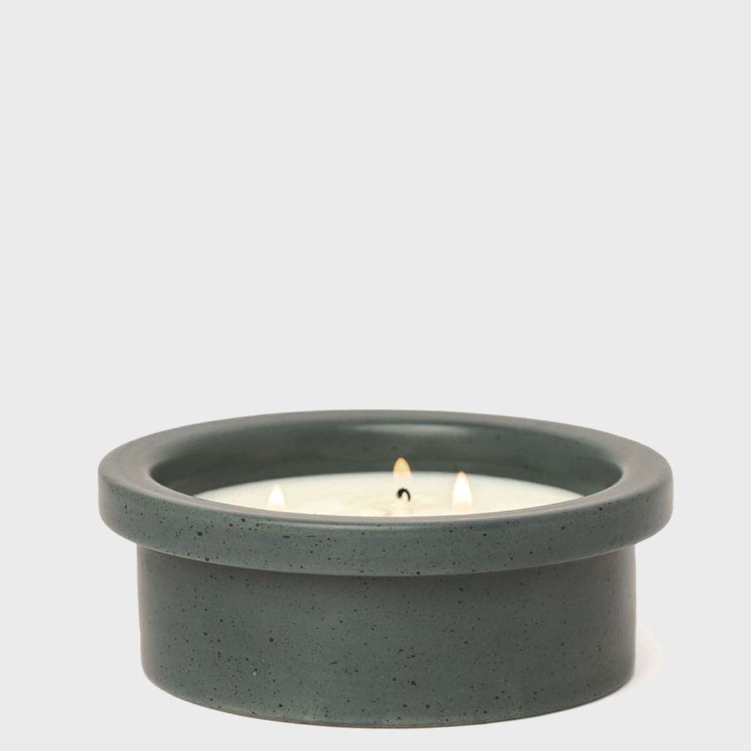 Folia 5oz Ceramic Candle | Midnight Speckled