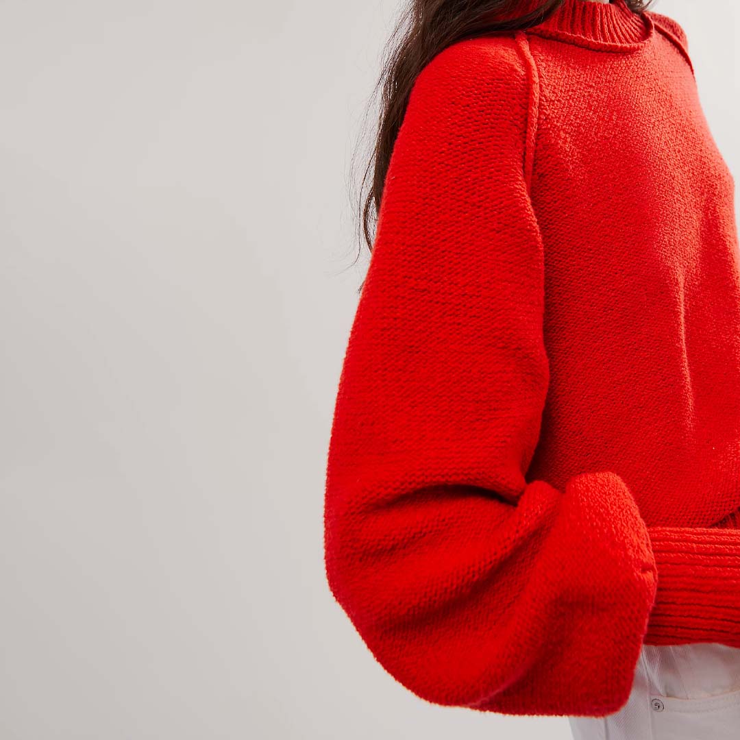 RILEY PULLOVER | FIERY RED