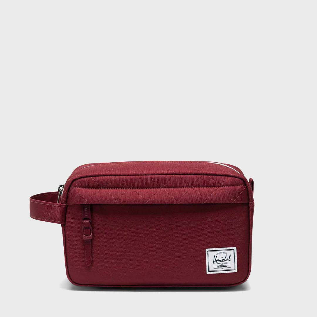 CHAPTER TRAVEL KIT | OXBLOOD RED QUILTED