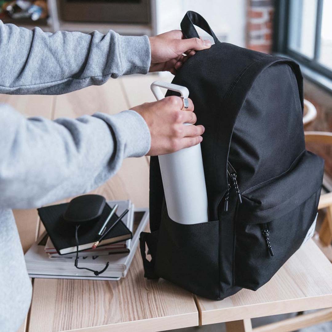 Black herschel clearance backpack