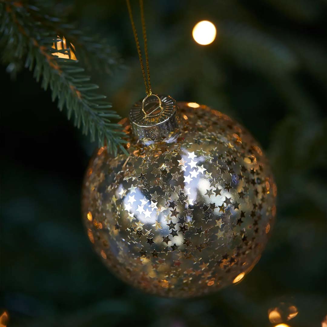 GOLD STAR FILLED BAUBLE