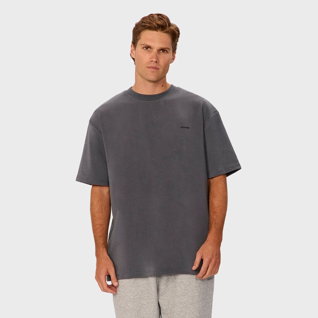 The Newport Tee | Slate - front model