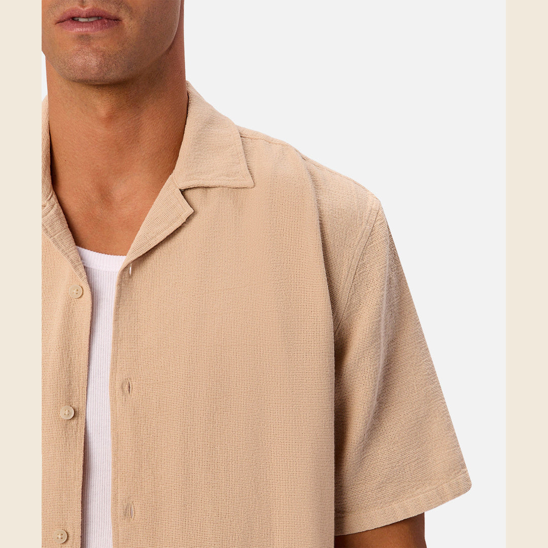 The Washed Marbella Short Sleeve Shirt in Desert 27 — official image 06