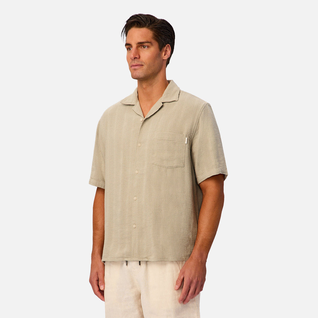 The San Bernado Short Sleeve Shirt in Basil 27 — official image 03