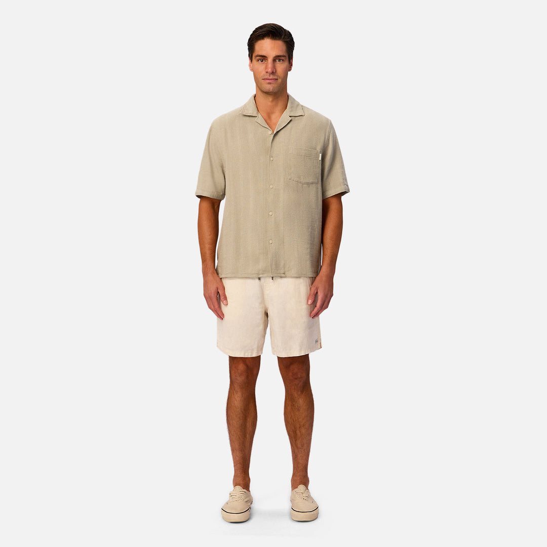 The San Bernado Short Sleeve Shirt in Basil 27 — official image 05