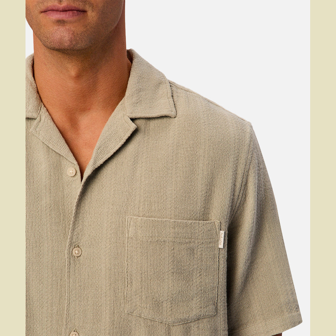 The San Bernado Short Sleeve Shirt in Basil 27 — official image 06