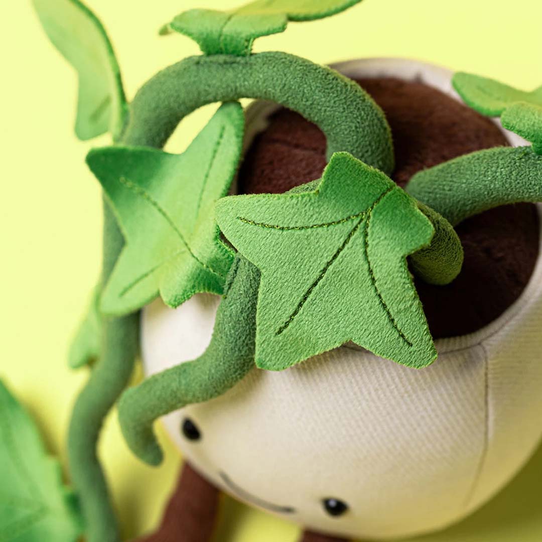 Amuseables Ivy