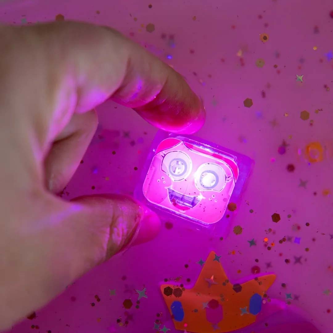 Princess Ida Light-Up Cubes