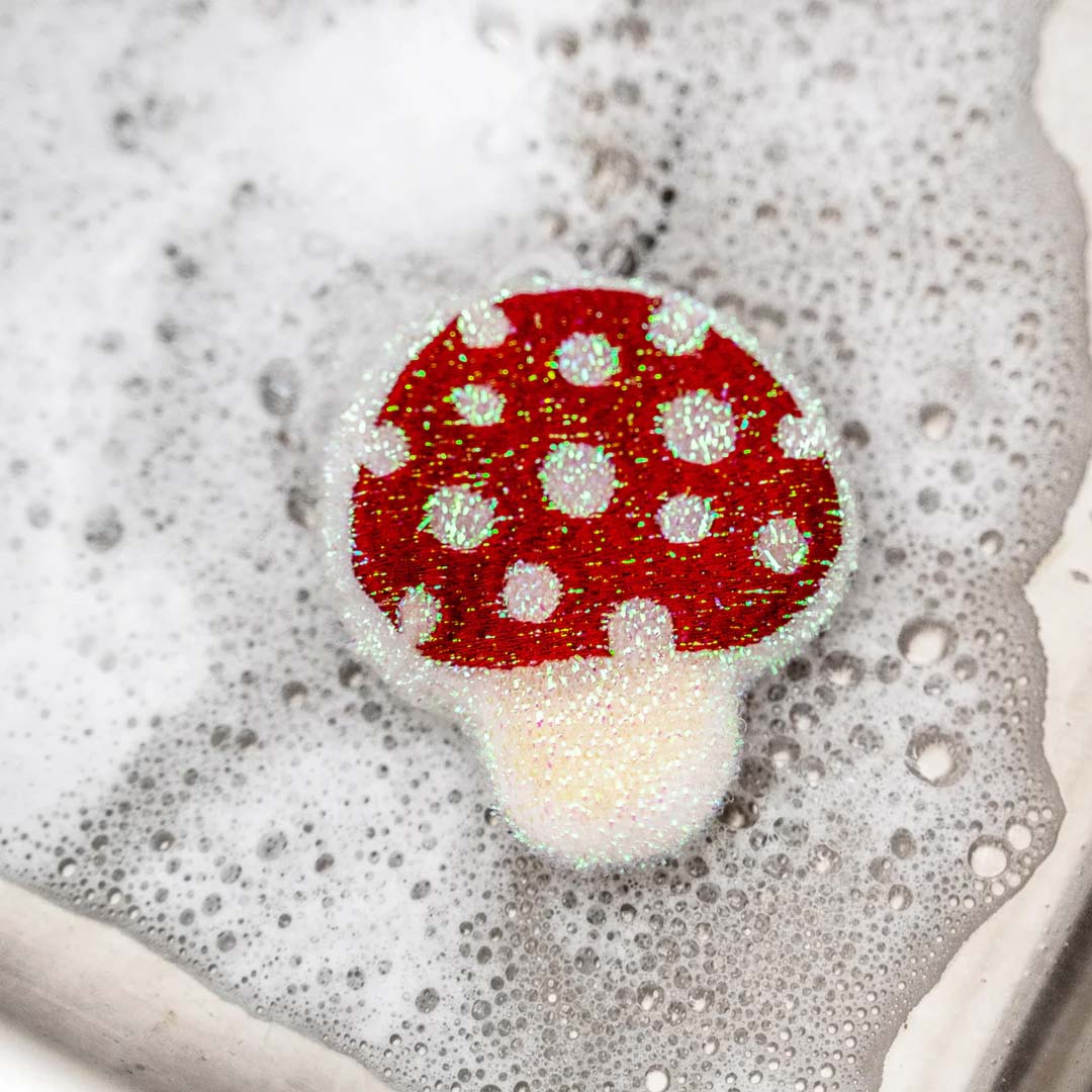 MUSHROOM SCRUB SPONGE | RED