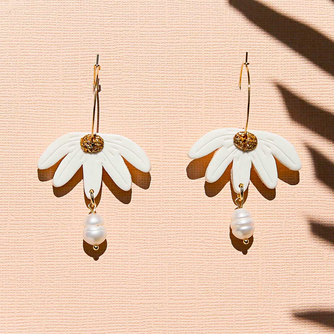 Flower Hoops | White