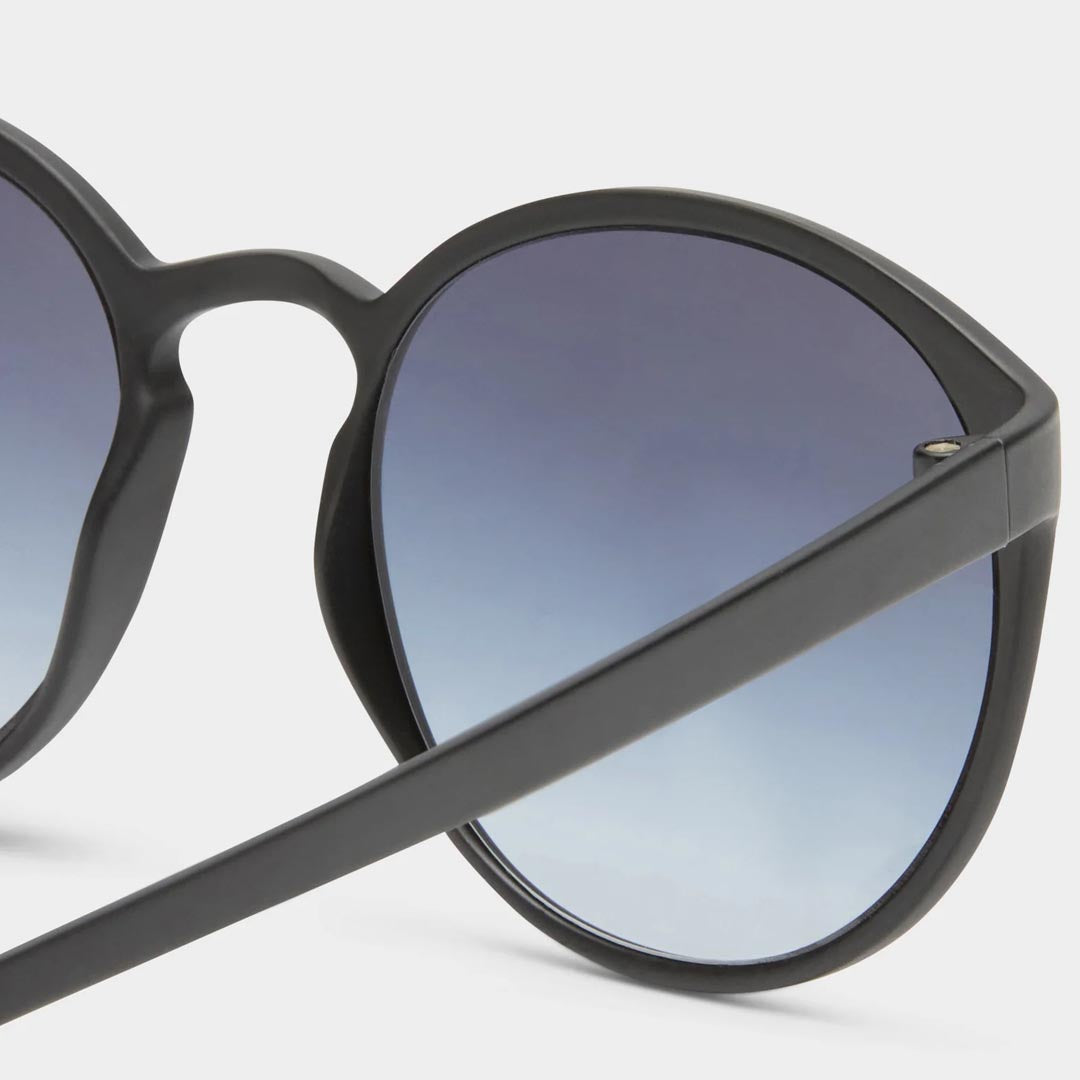 Swizzle | Matte Black