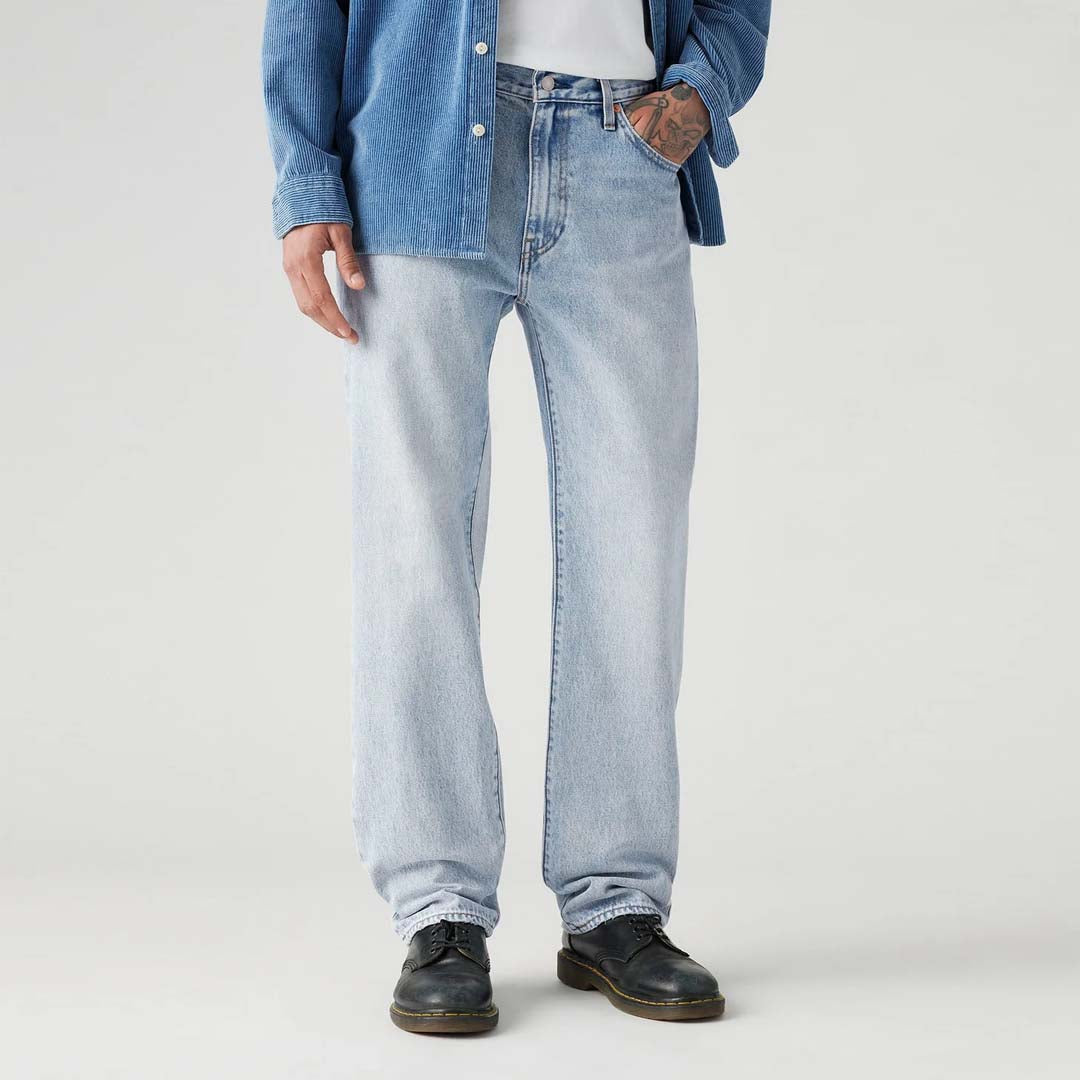 555 Relaxed Straight Jeans | Baby Blue Essentials