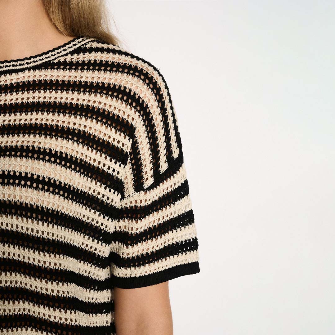 Nina Tee | Natural Black