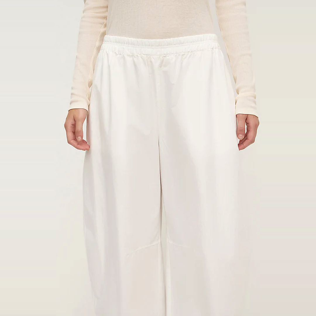 Lola Barrel Pant | White