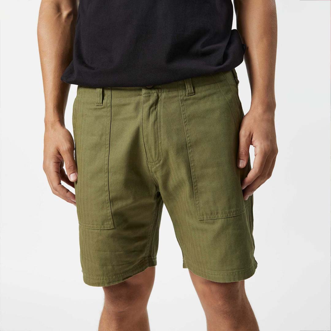 CARPENTER WALKSHORT | WASHED ARMY