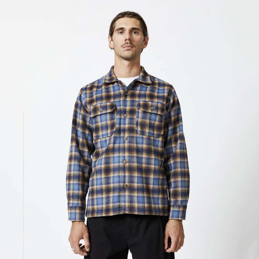 NOMAD FLANNEL | BLUE / BROWN