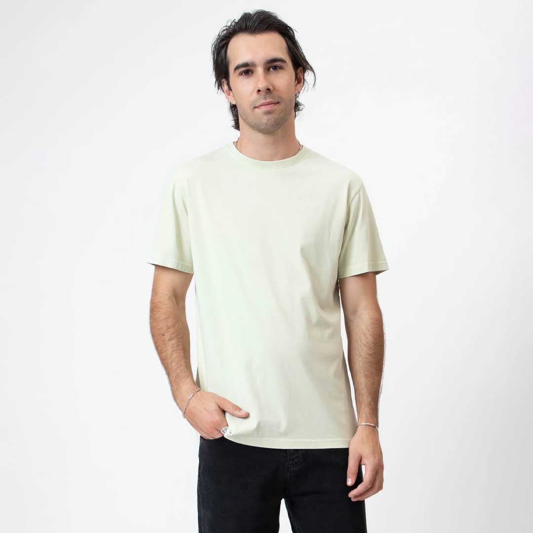 Reginald Tee | Fog Green
