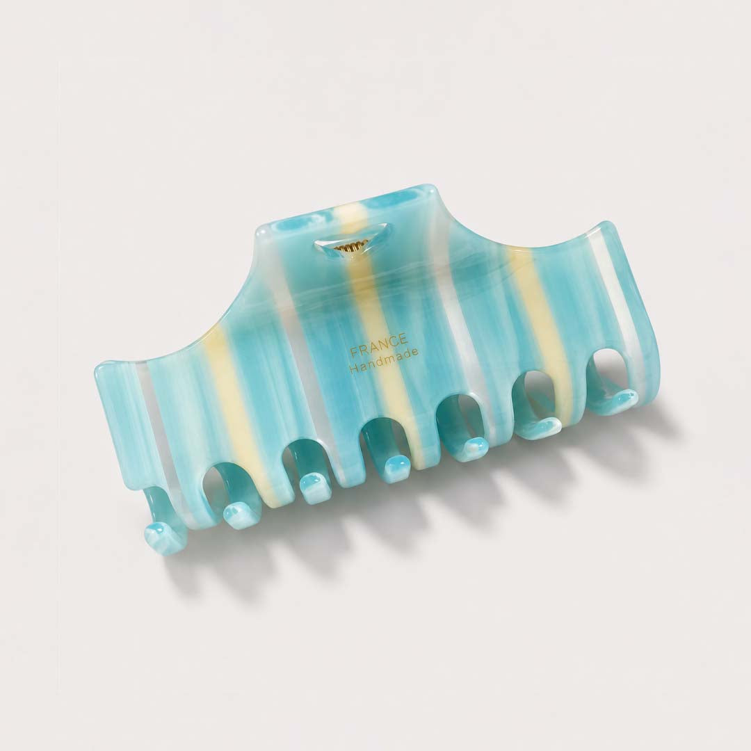 Vintage Love Stripe Claw Clip | Light Blue Stripes