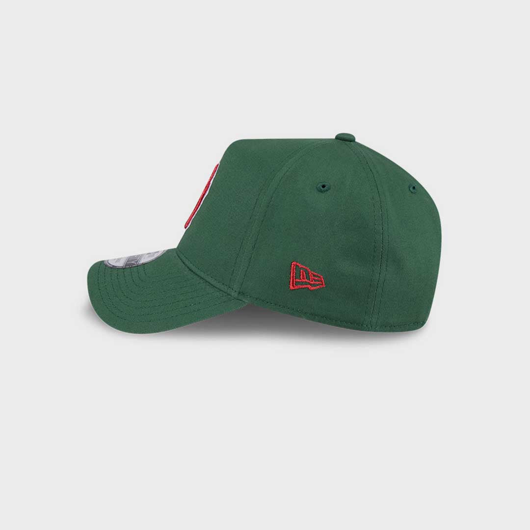 9Forty NY Yankees | Cilantro Metallic Red