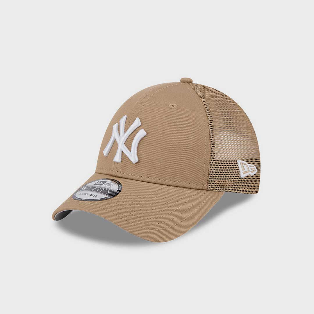 9Forty Trucker NY Yankees | Khaki