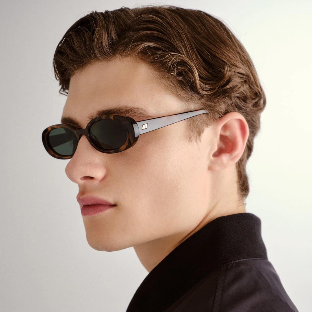 Outta Love | Tort Green