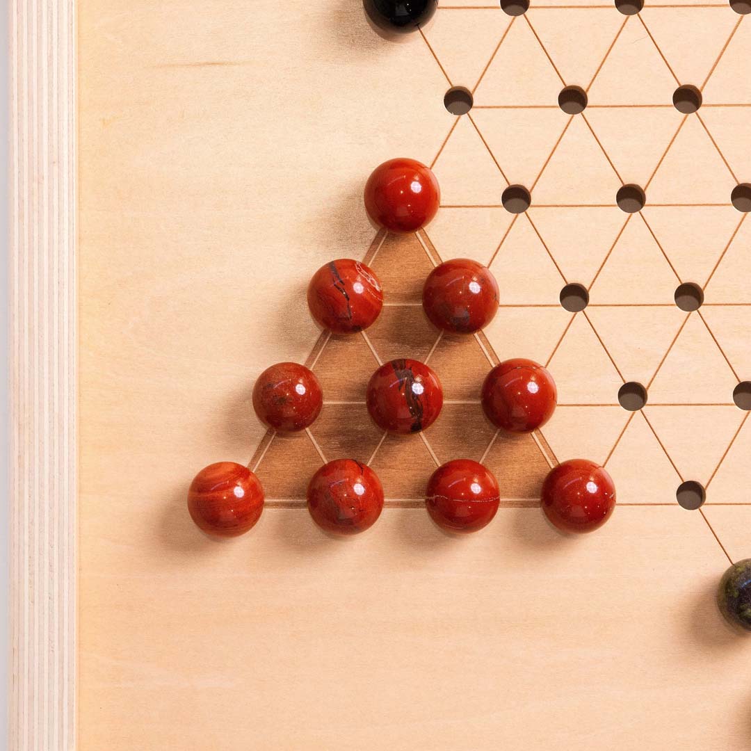 CHINESE CHECKERS